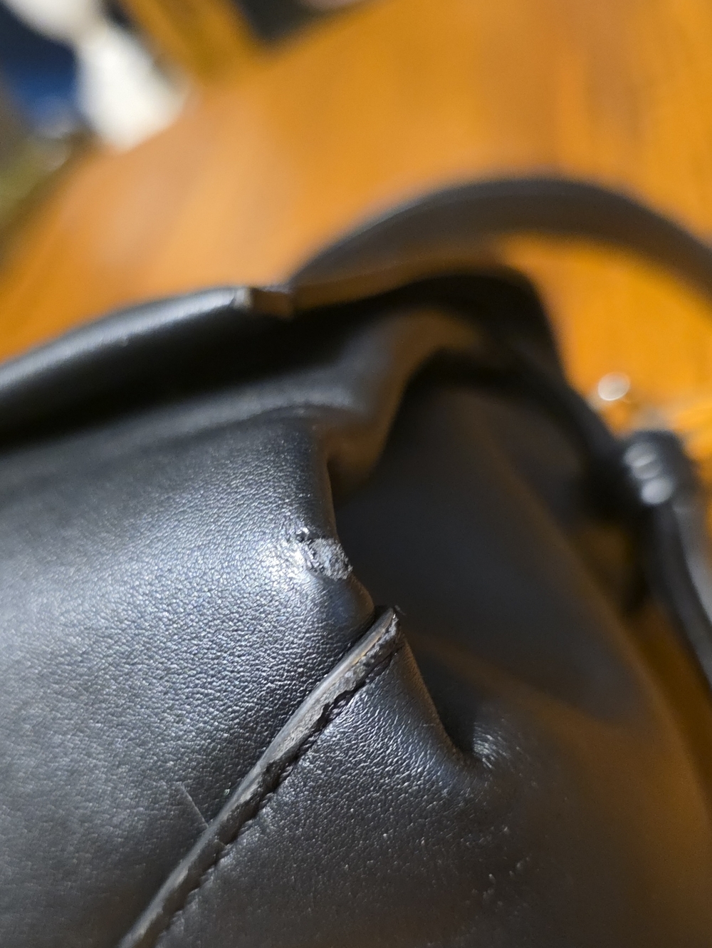 Michael Kors Black Leather Shoulder Bag - Picture 8 of 16
